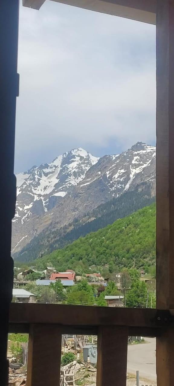 Guest House Guli Mestia Exterior foto