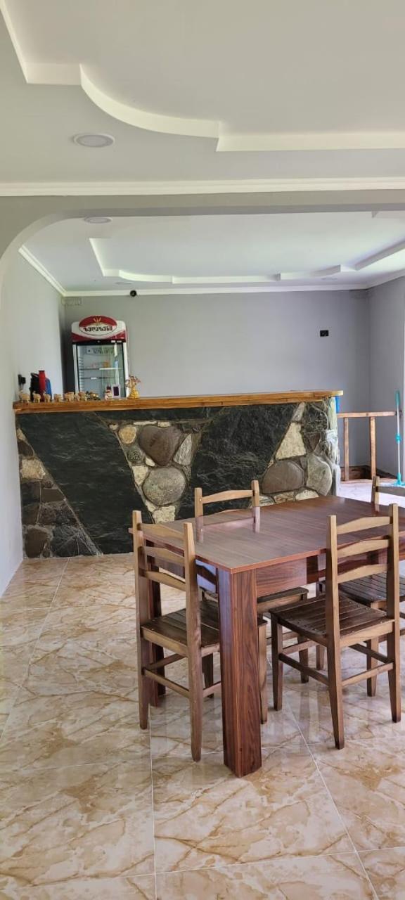 Guest House Guli Mestia Exterior foto