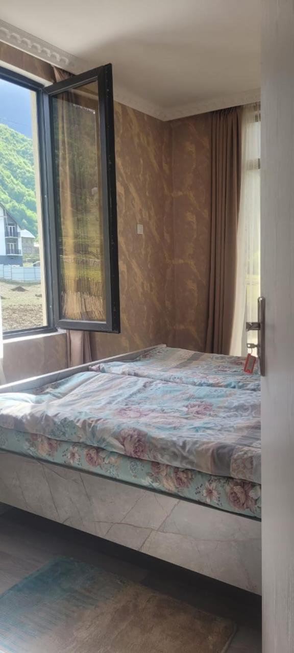 Guest House Guli Mestia Zimmer foto