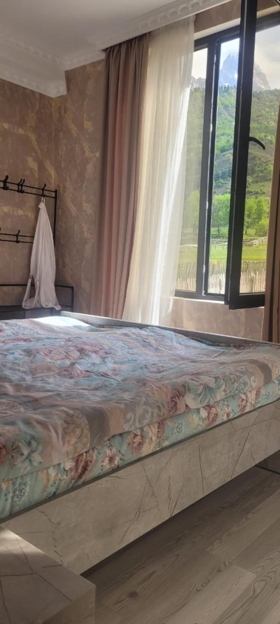 Guest House Guli Mestia Zimmer foto