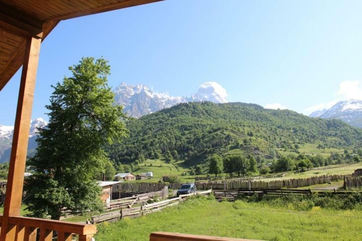 Guest House Guli Mestia Exterior foto